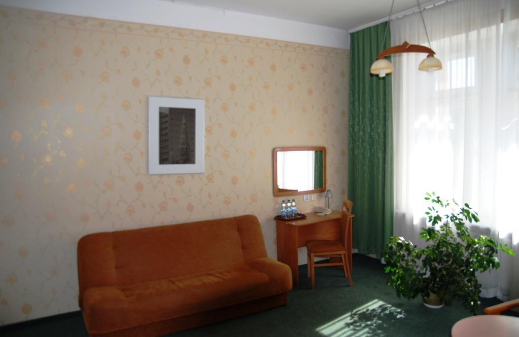 Palac Polonia Łódź Chambre photo