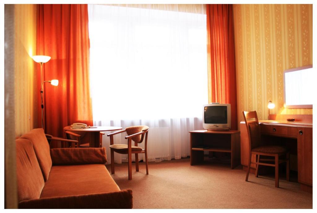 Palac Polonia Łódź Chambre photo